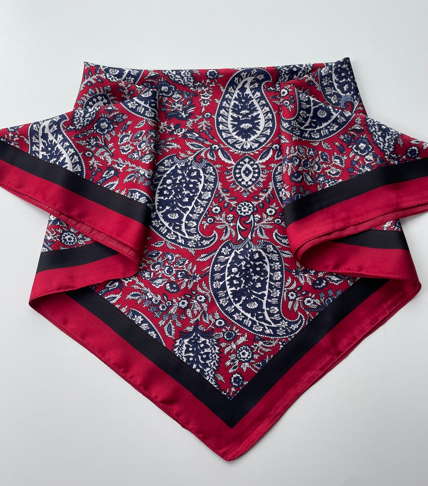 FOULARD HUBERT - ROUGE